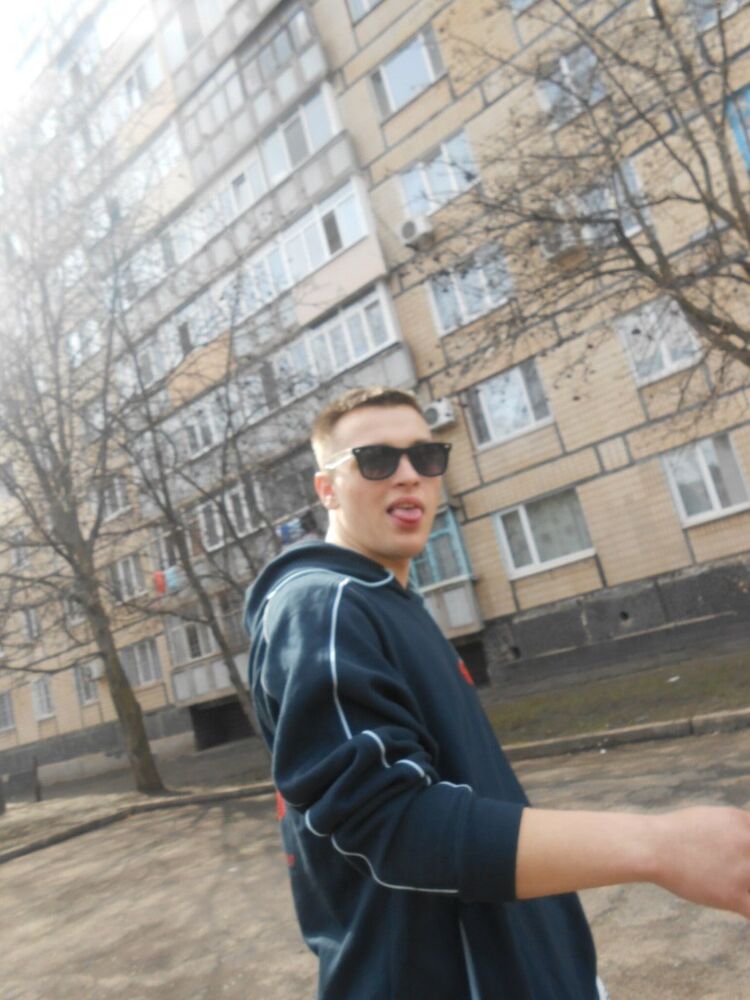  15748533  Egor, 30 ,     