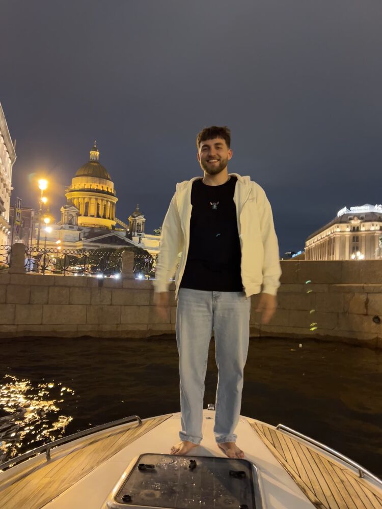  ,   Aliaksandr, 27 ,   ,   