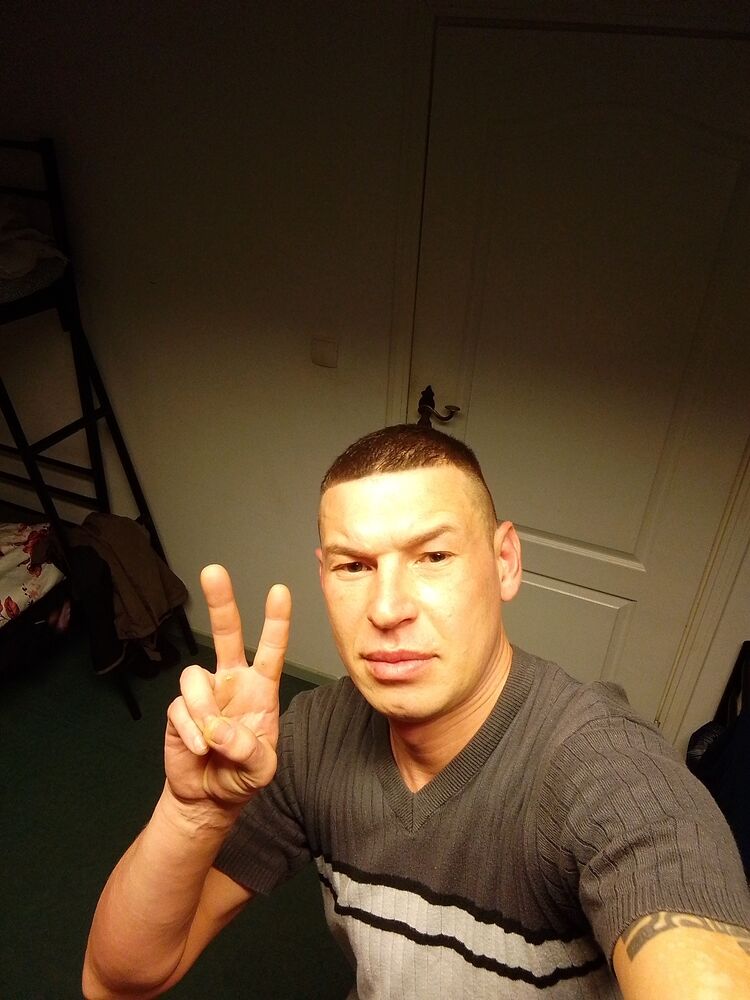  Zabki,   Artem, 27 ,   ,   