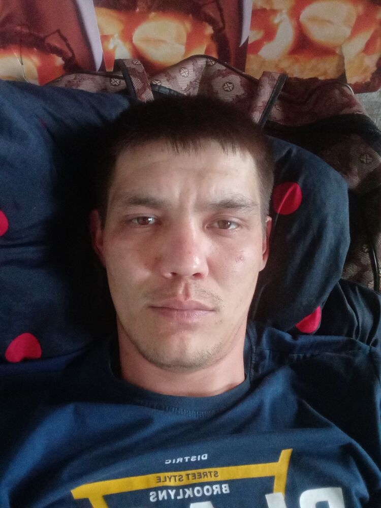  27051543  , 34 ,    -