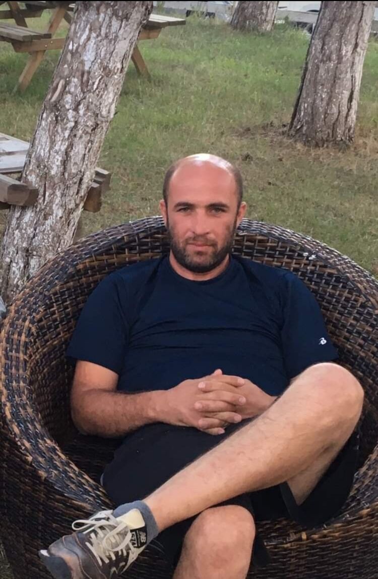  ,   Irakli, 44 ,   ,   , c , 