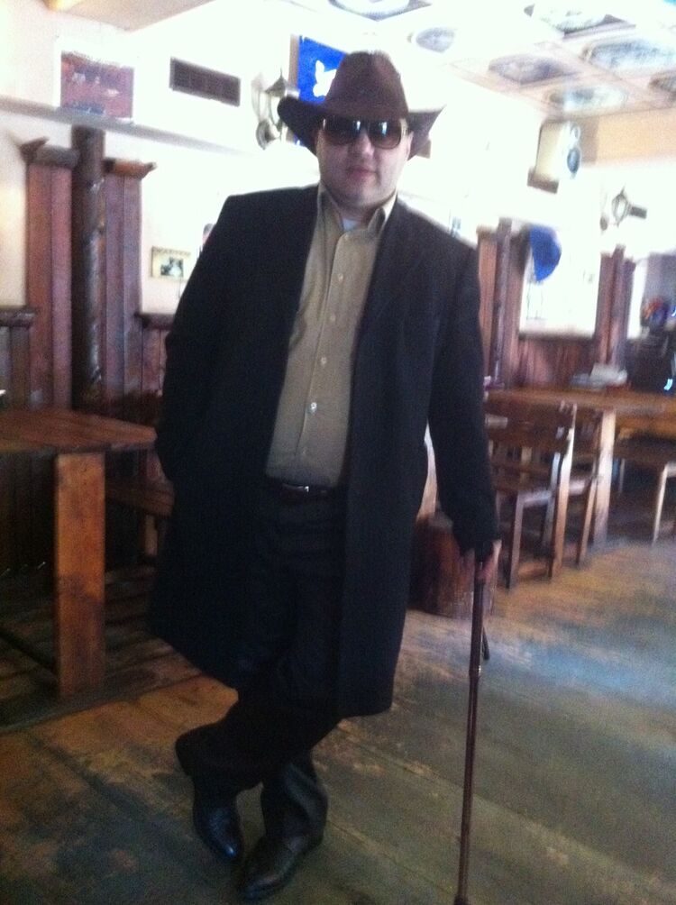  6469023  Suren, 48 ,    