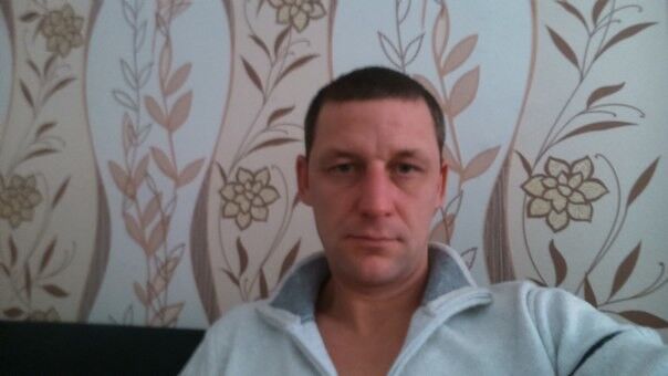  4028733  Andro, 48 ,    