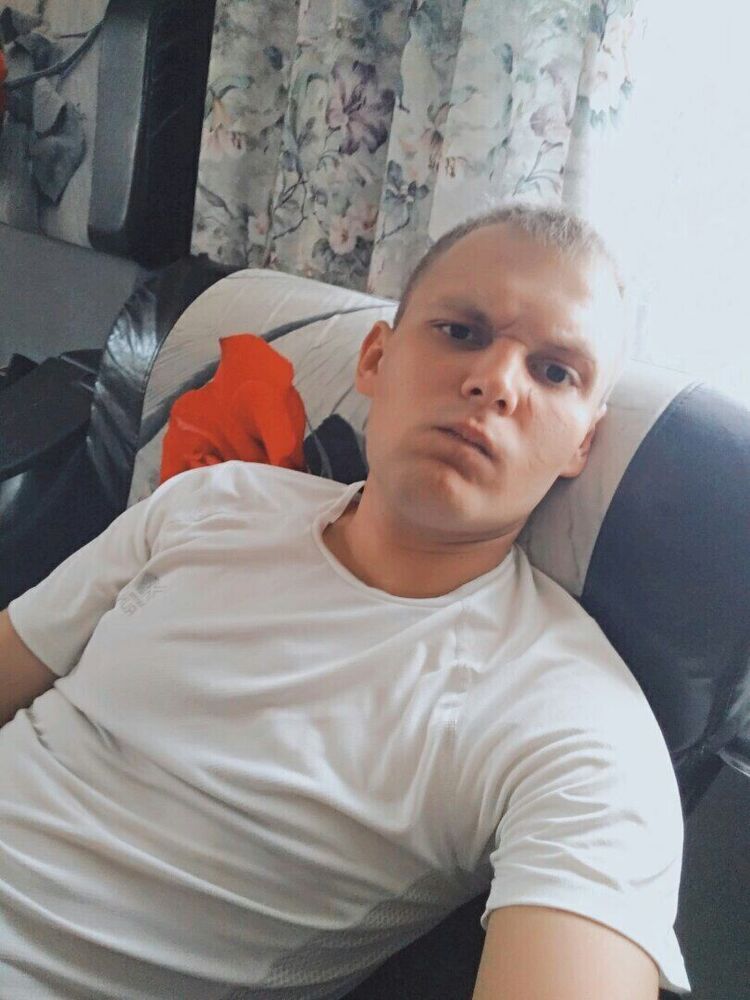  ,   Mishail, 27 ,   ,   , c 