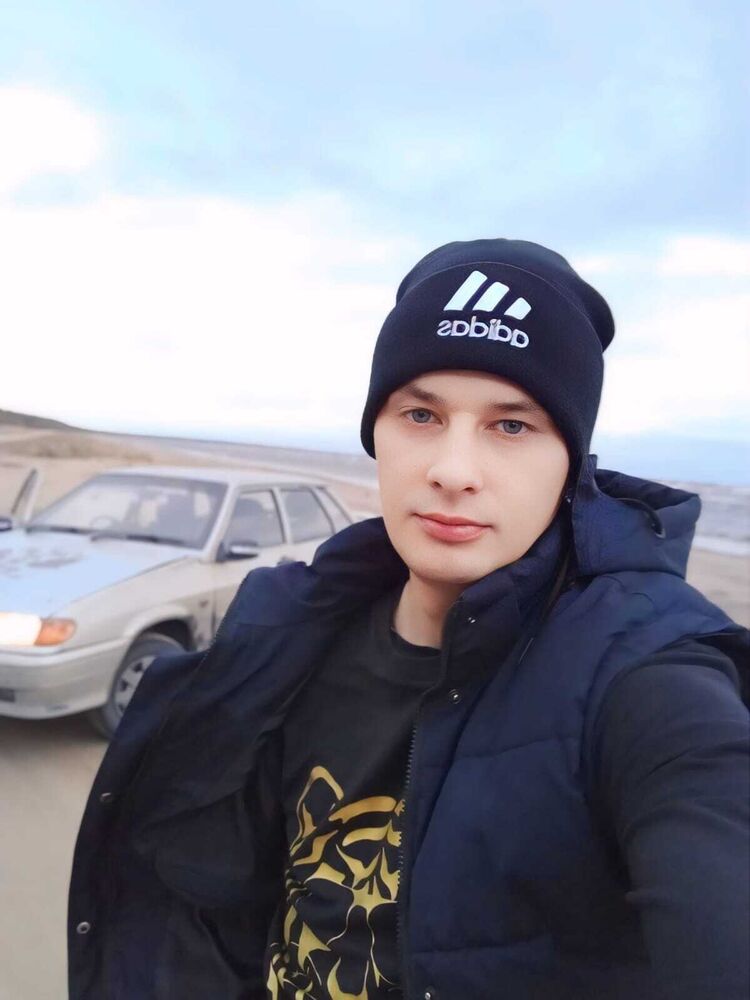  49229793  Kirill, 33 ,    