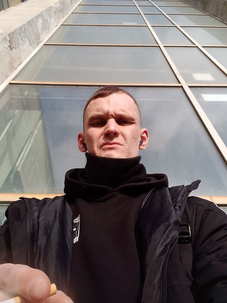  49556283  , 33 ,    