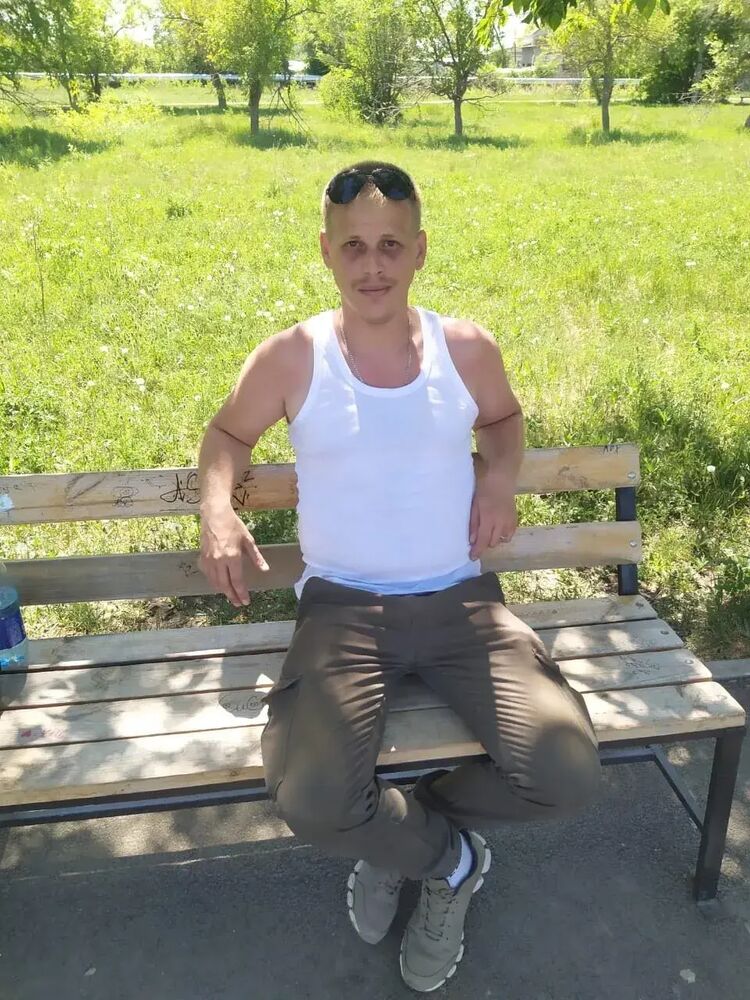  ,   Maxim, 34 ,   ,   