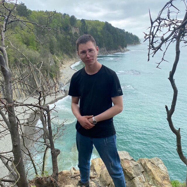  ,   Alexander, 25 ,   ,   