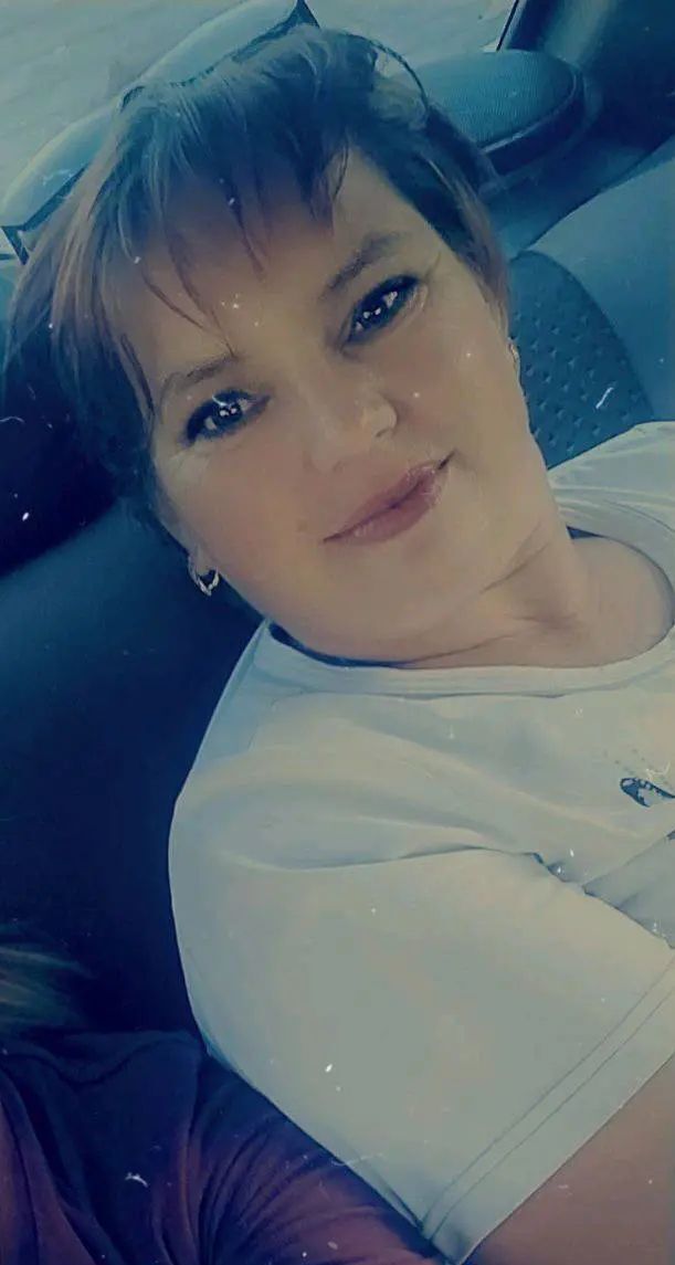  50482583  Anastasia, 41 ,    