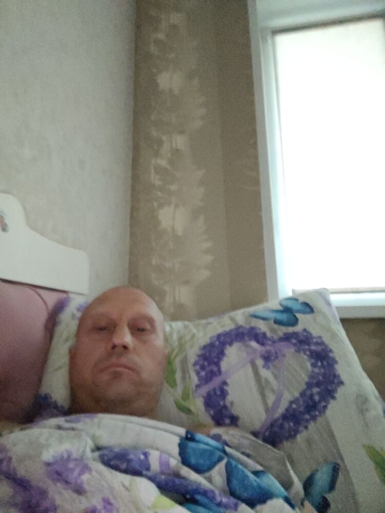  52069853  , 44 ,    