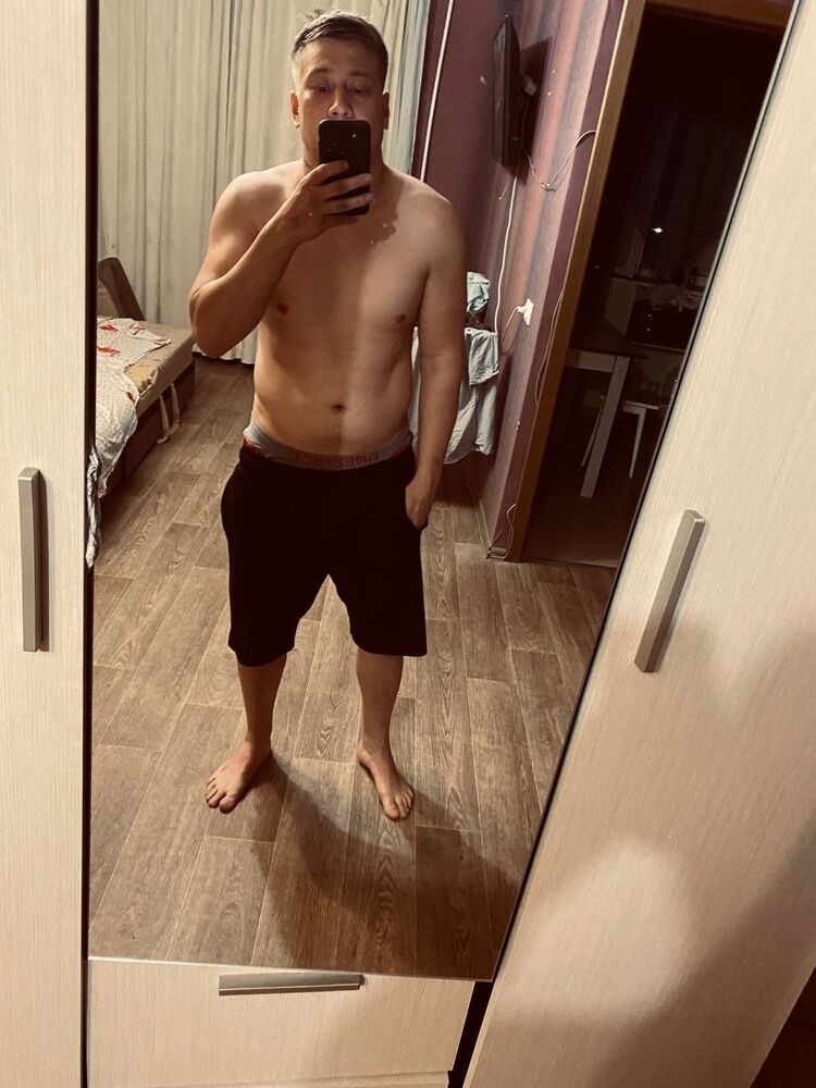 ���� 27113093 ������� ��������, 32 ����, ���� ���������� � �����-����������