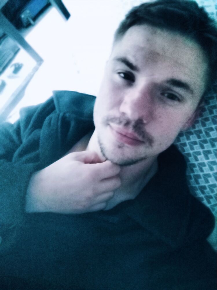  53602343  Chalov, 26 ,    