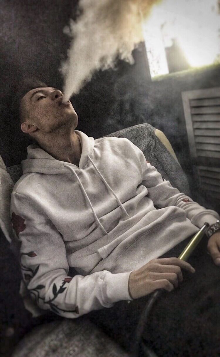 ,   Grisha, 23 ,   ,   