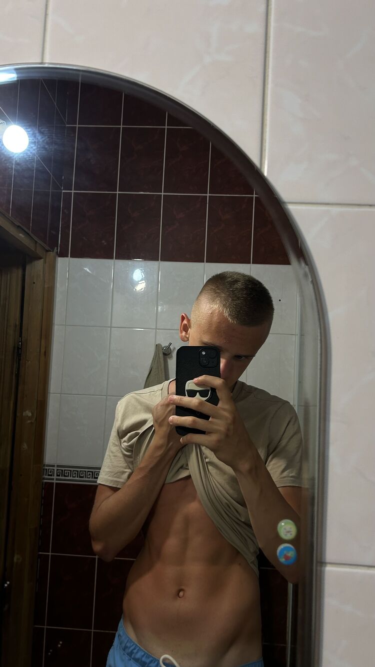  37683793  , 20 ,    -