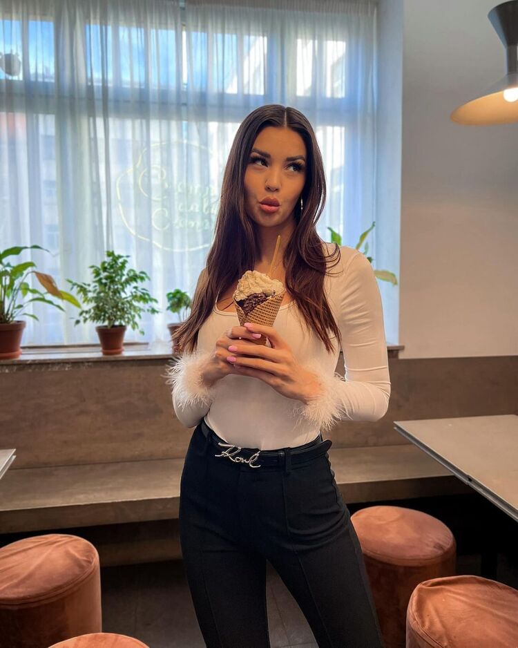  ,   , 28 ,     , c 