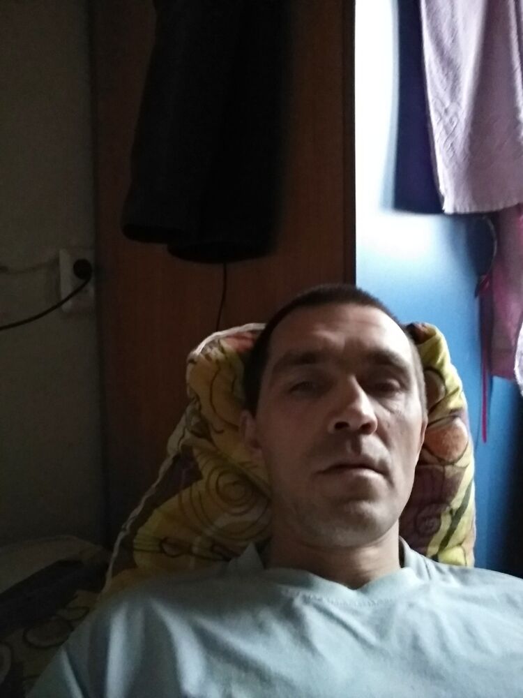  10448603  , 46 ,    
