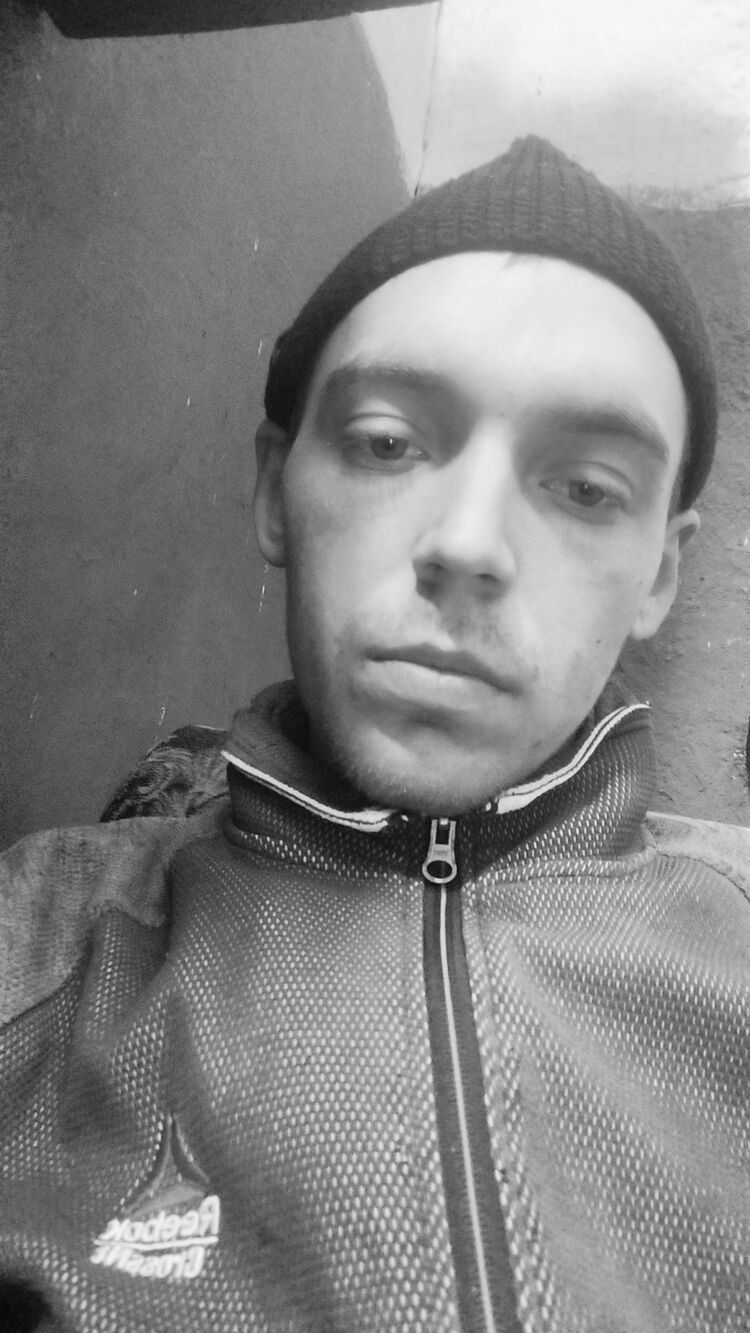  48214333  , 23 ,    
