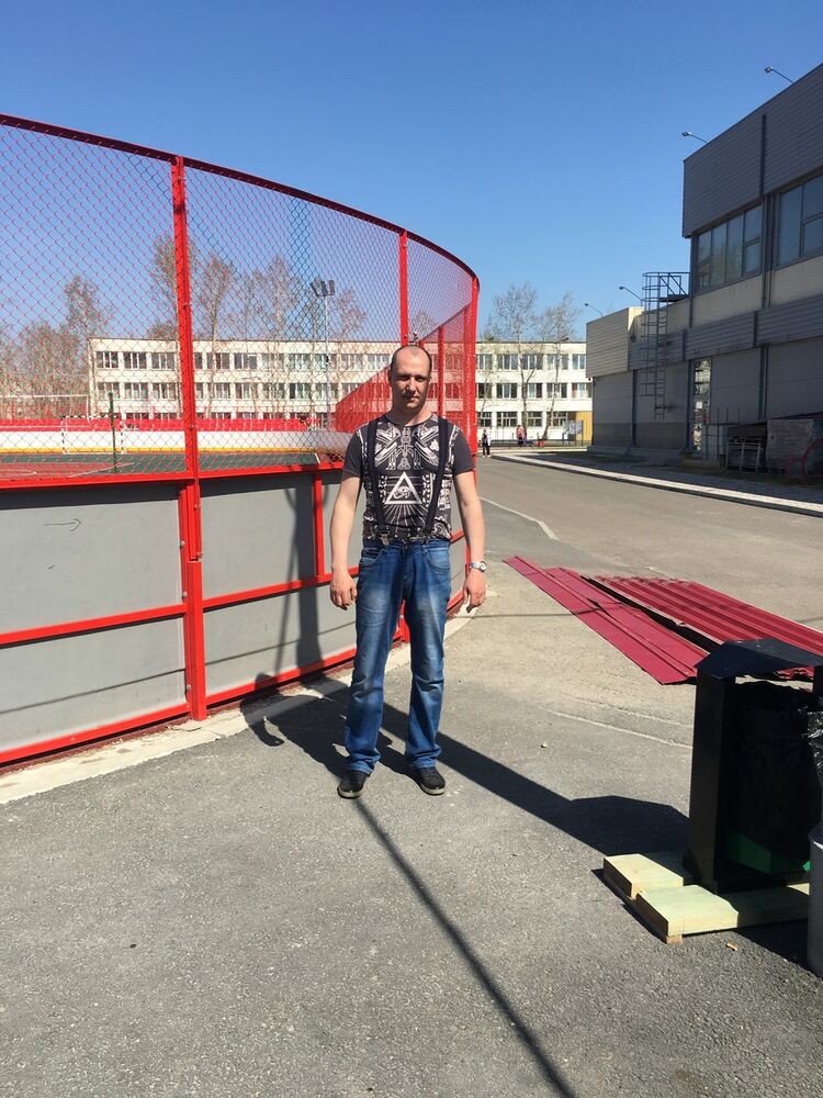  ,   Denis, 45 ,   ,   , c 