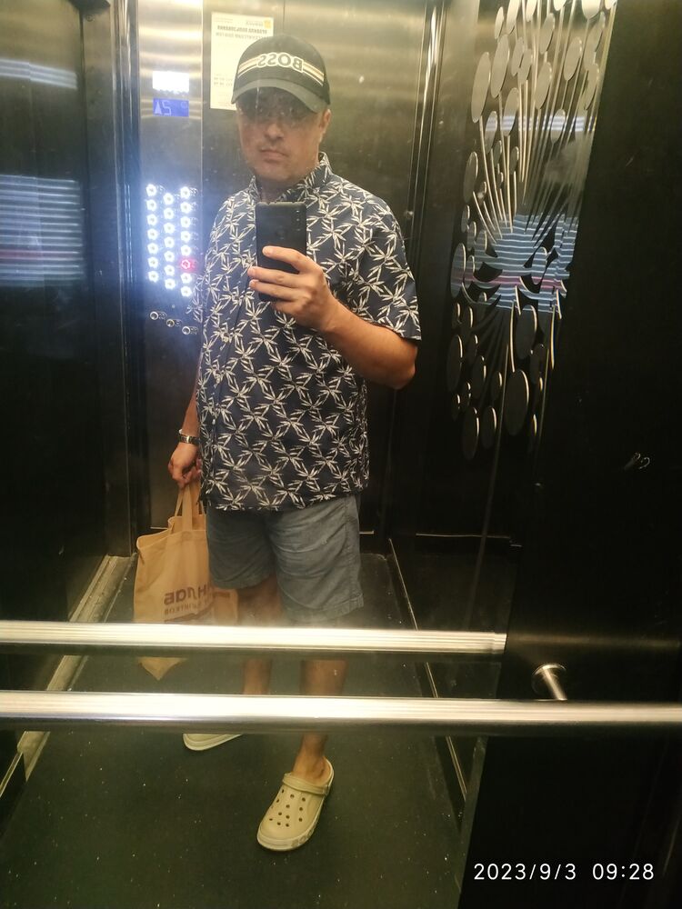  ,   Teymur, 49 ,   ,   