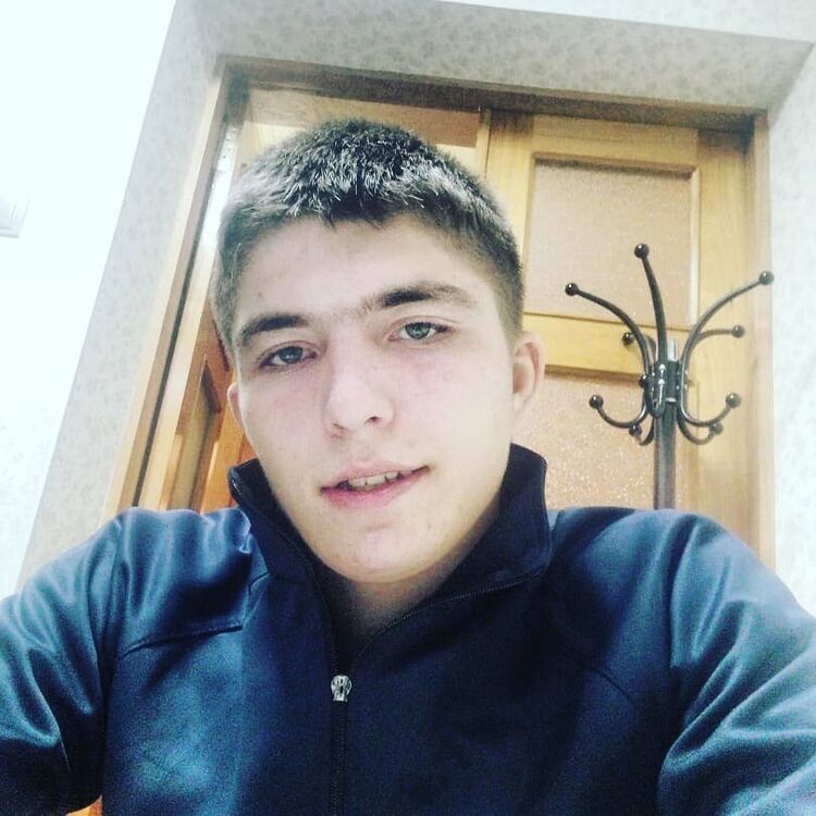  20823293  , 25 ,    