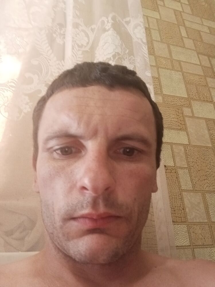  36939513  Andriy, 34 ,    