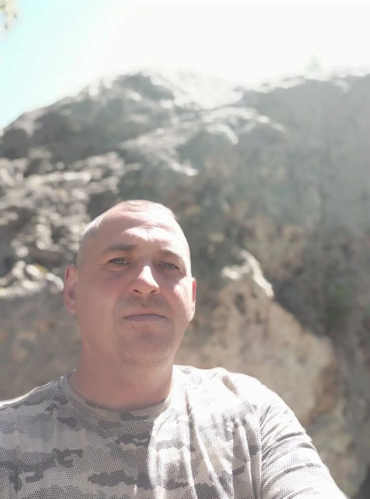  41785273  , 42 ,    