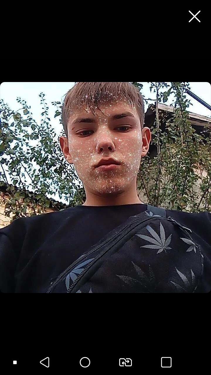  24613183  Radu, 24 ,    Praha