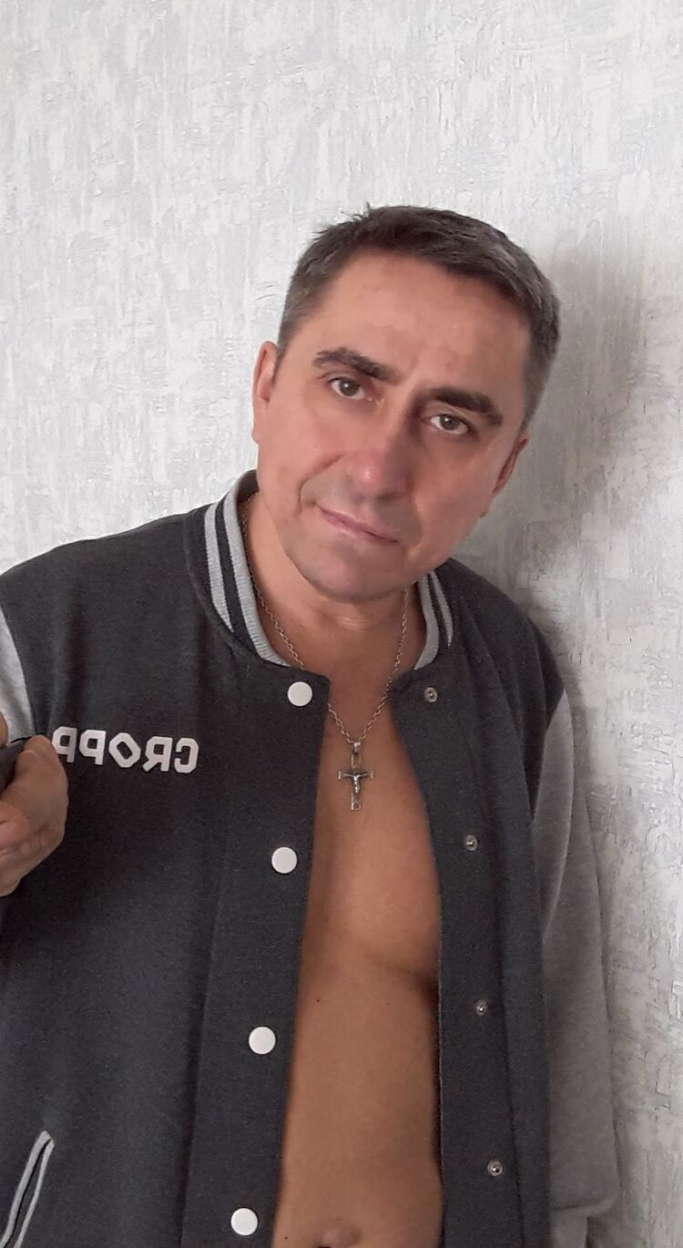  33314773  , 46 ,    