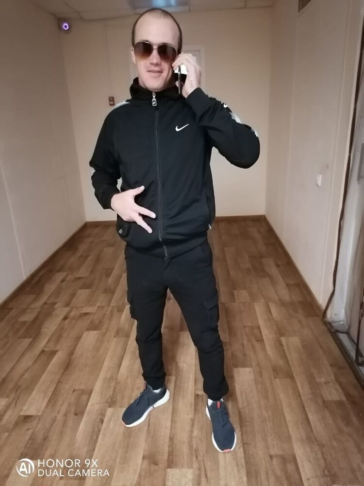  22748163  , 33 ,    