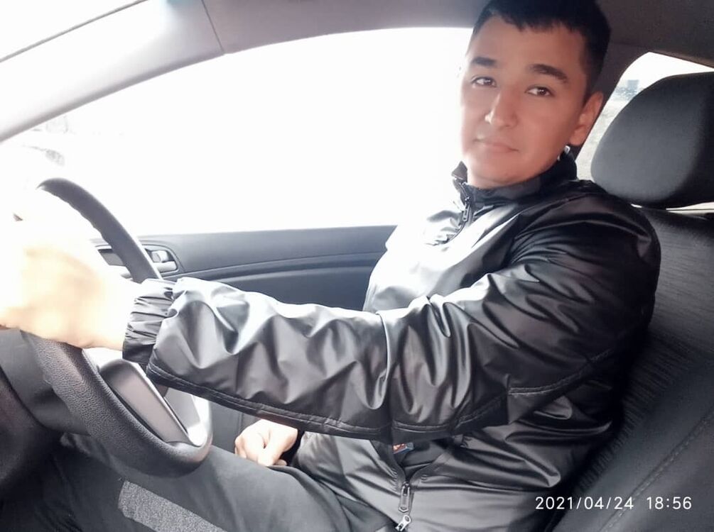  51158943  Azamat, 28 ,    