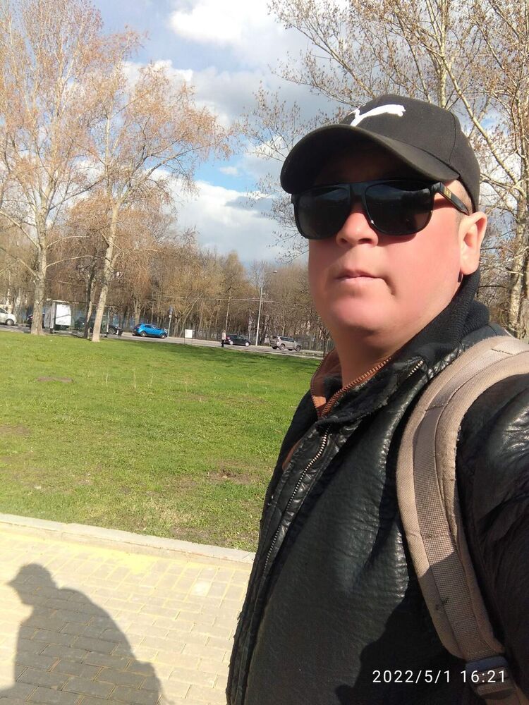  27898923  Jonibek, 34 ,    