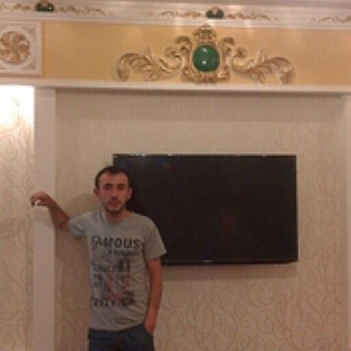  ,   Farhod, 44 ,   