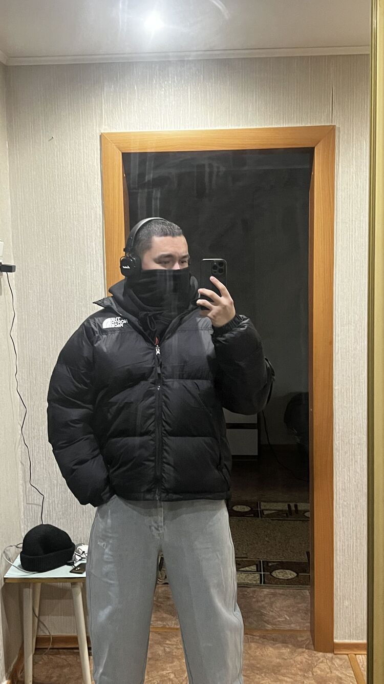  48037753  , 20 ,    