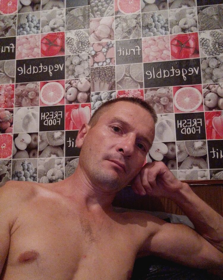  44800983  , 33 ,    