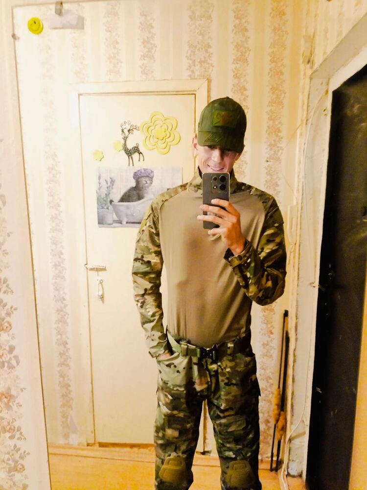 ���� 40383143 ����� ����, 22 ����, ���� ���������� � ������