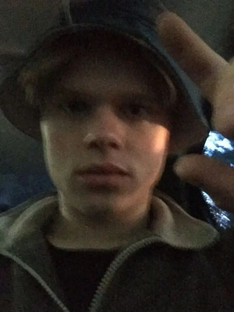 -,   Ilya, 24 ,   ,   