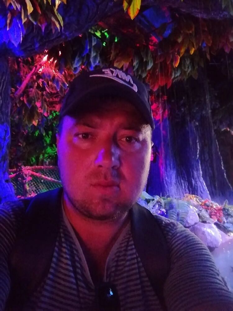  50609053  Vadik, 36 ,    