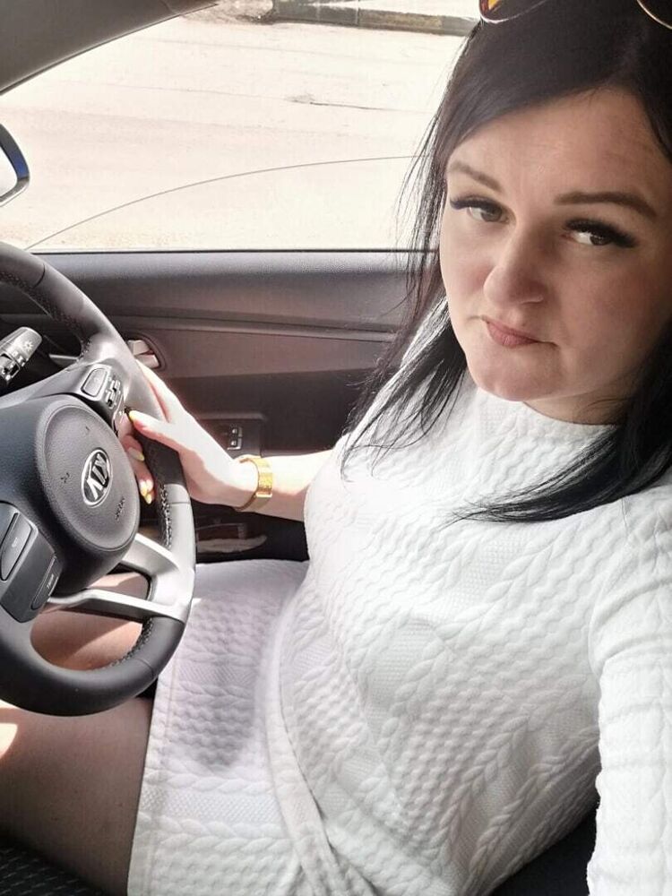  20432253  Ekaterina, 35 ,     