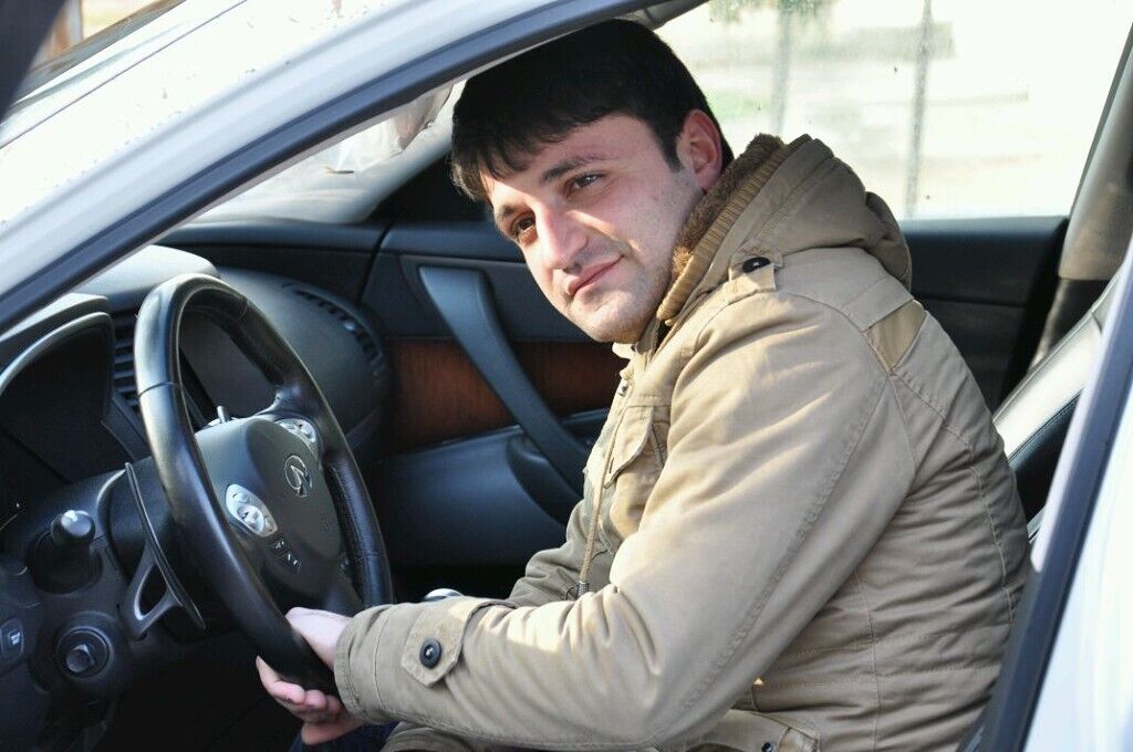  ,   Rustem, 39 ,   ,   