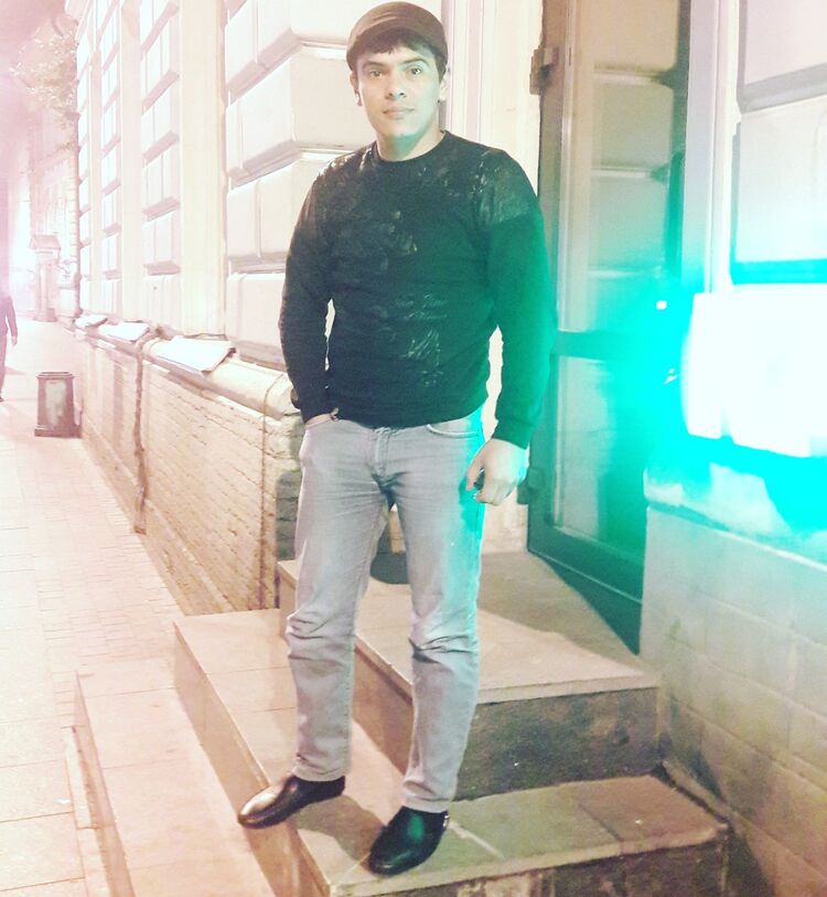  -,   , 33 ,   