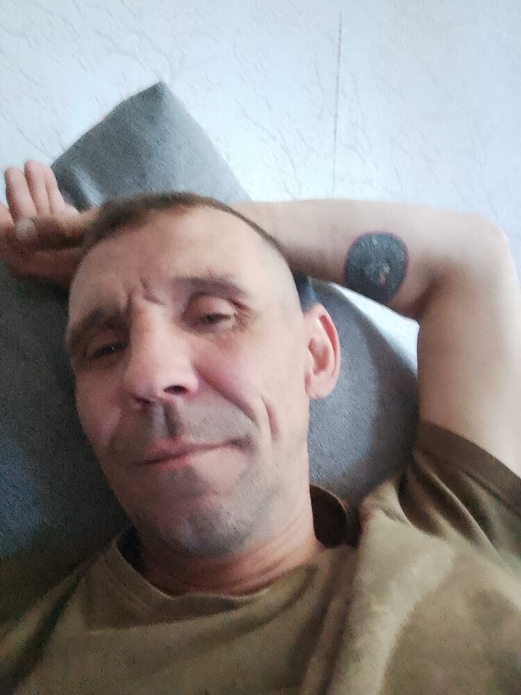  44187383  , 46 ,    