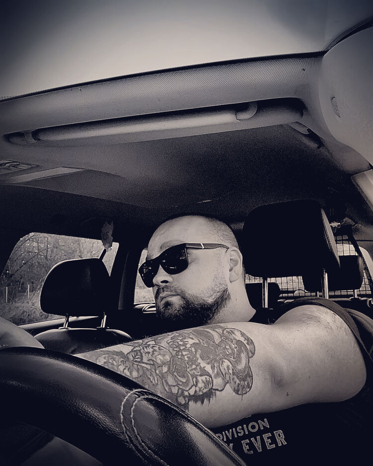 36375323  Oleksandr, 32 ,    Praha