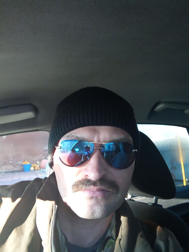  38558243  , 42 ,    