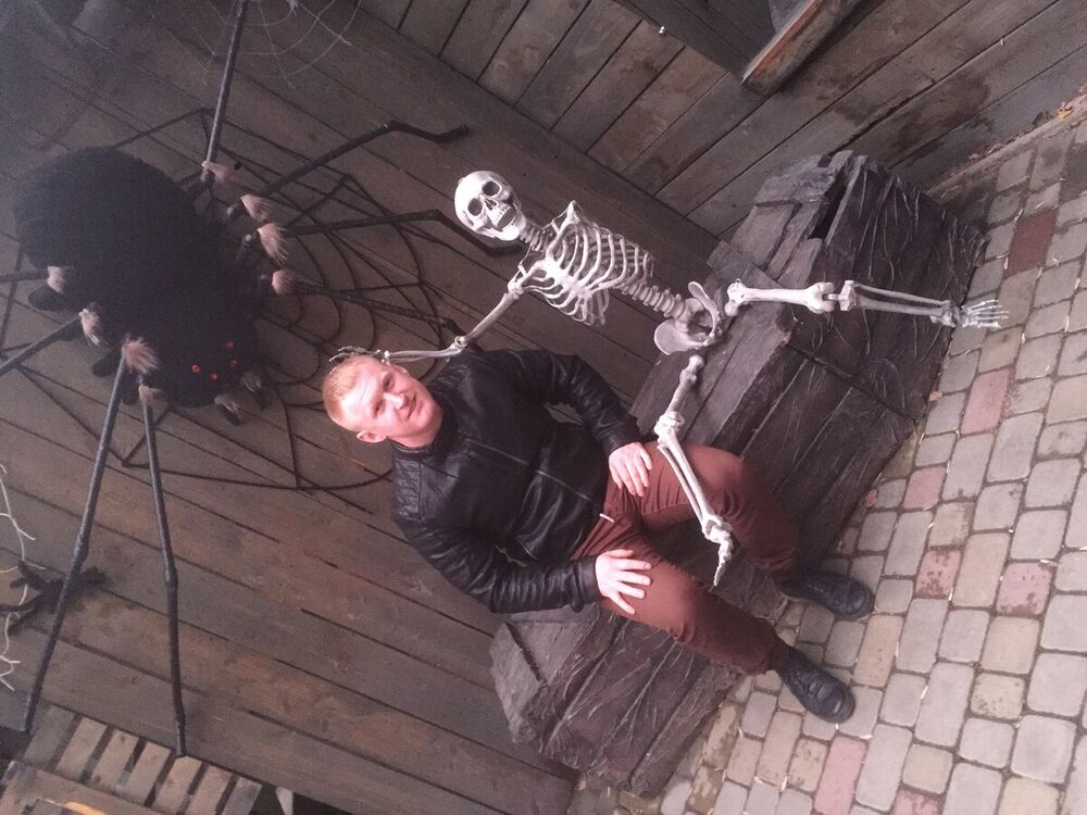 ���� 22433913 ������� Max, 35 ���, ���� ���������� � �����