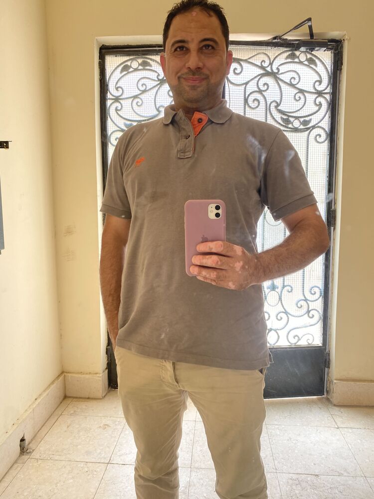  44636643  Tito, 44 ,    