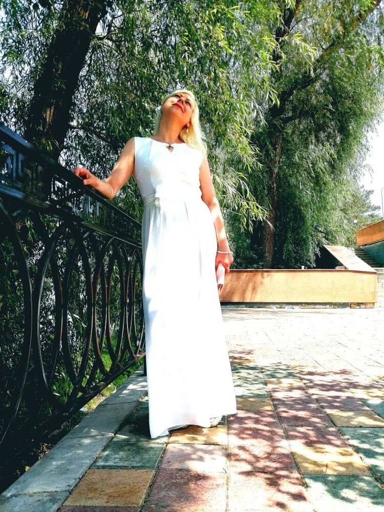  17564773  Yulianna, 52 ,    