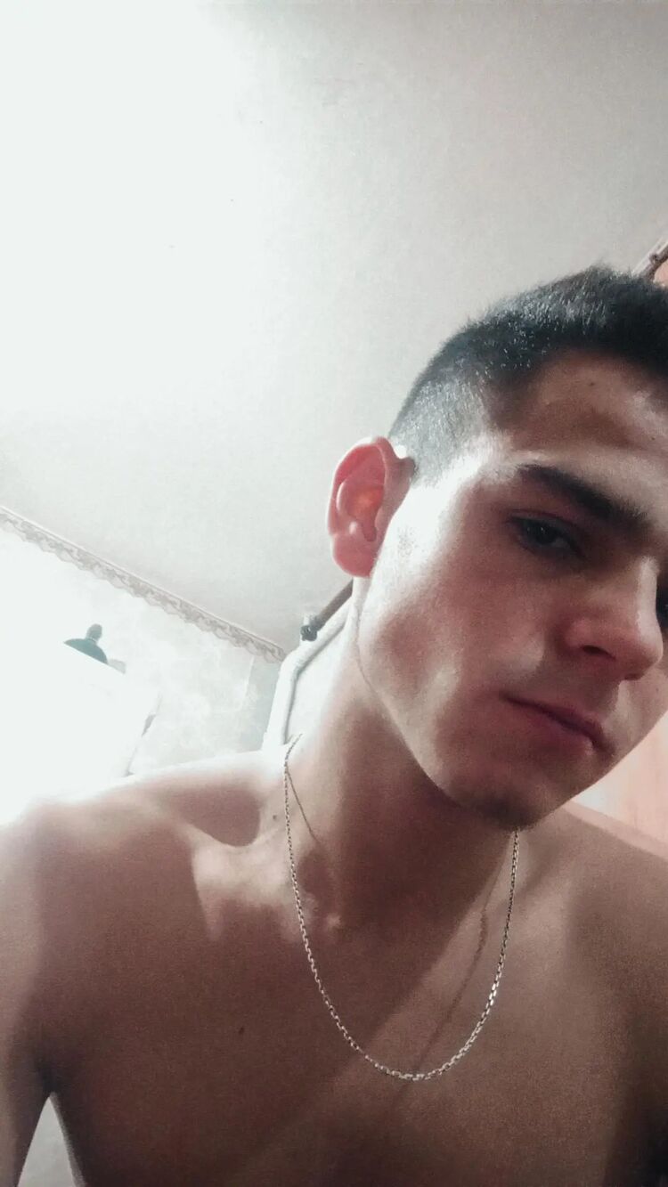  Mlada Boleslav,   Denis, 19 ,   ,   