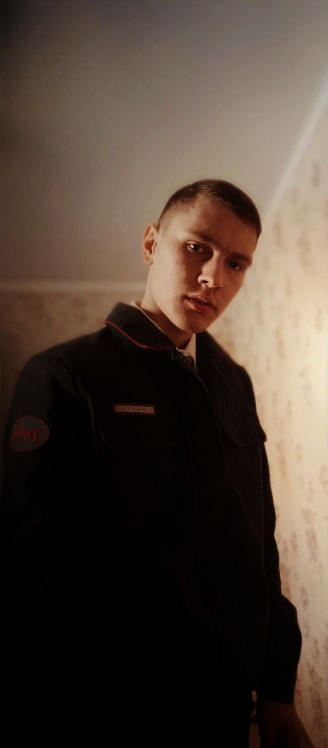  32077673  , 22 ,    --