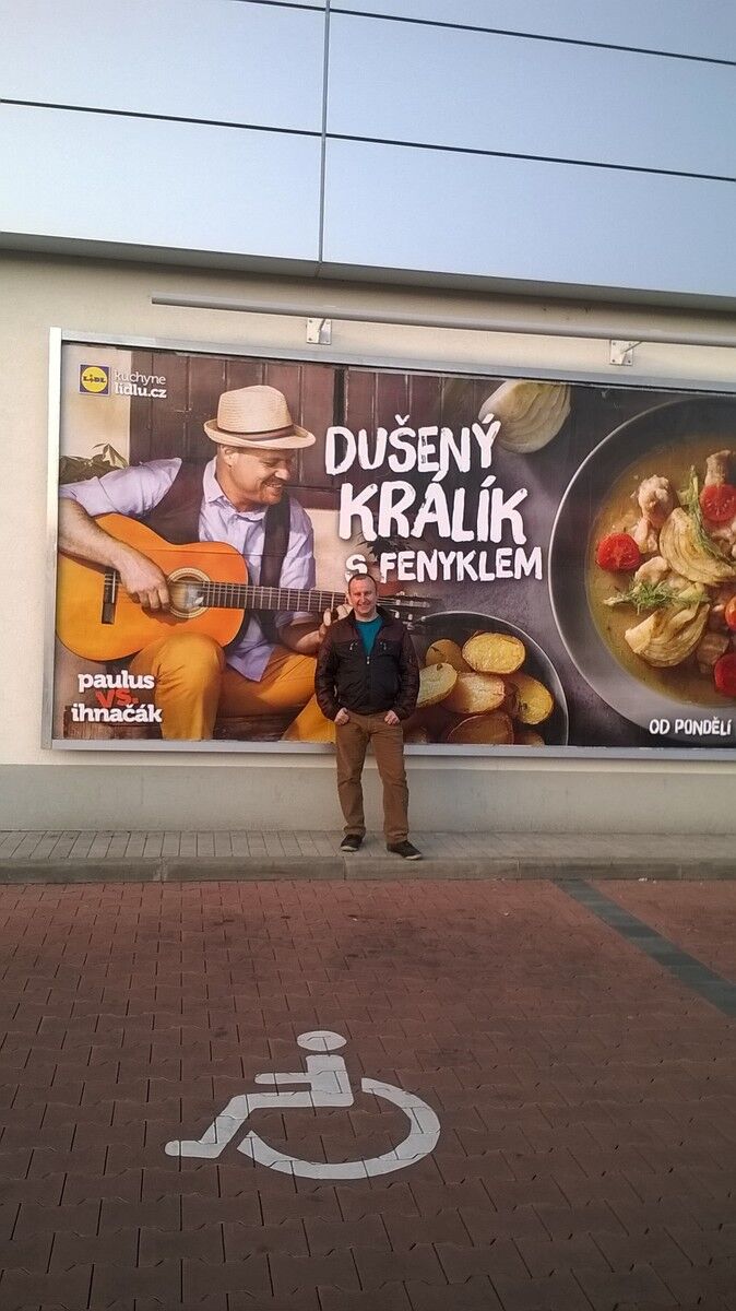  10016353  Aleks, 45 ,    Praha