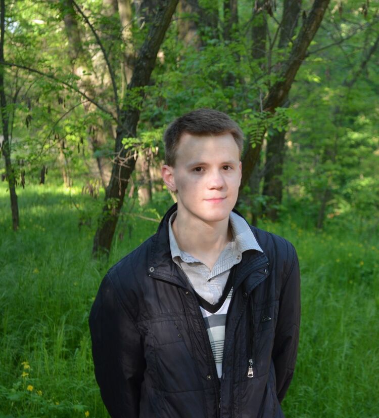  9030463  Vlad, 29 ,     